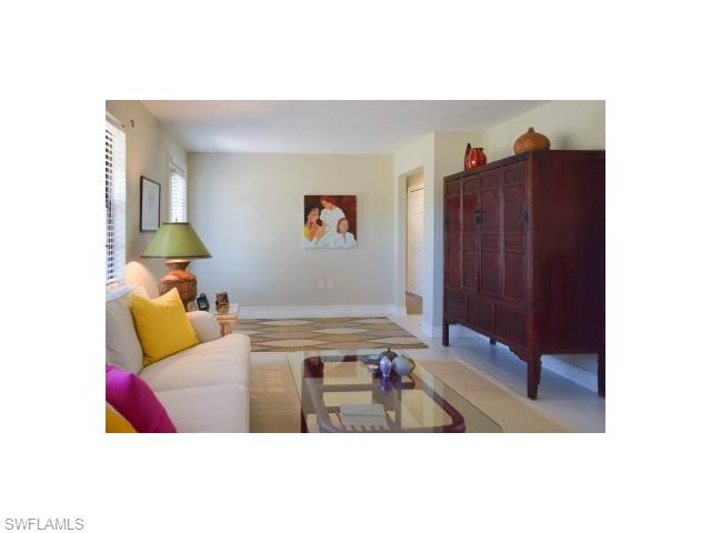 112 Blue Ridge Dr 55 #55 Naples, FL 34112