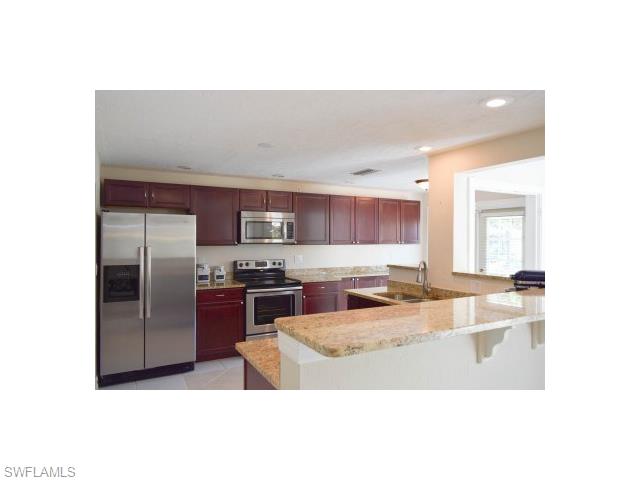 112 Blue Ridge Dr 55 #55 Naples, FL 34112