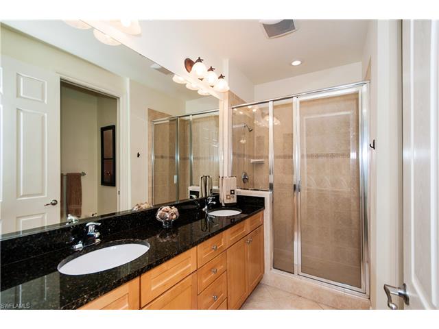 9102 Capistrano St S 7203 #7203