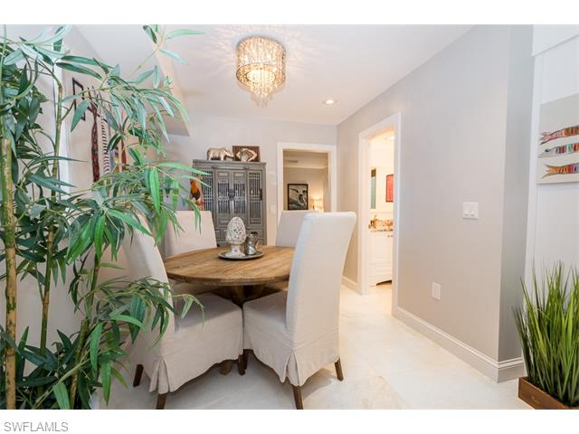 For Sale: 5290 Boxwood Way Naples, FL 34116