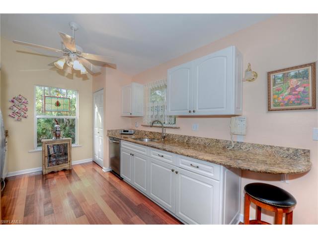 271 Wilson Blvd S