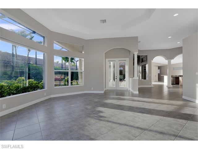 3084 Terramar Dr, Naples FL 34119