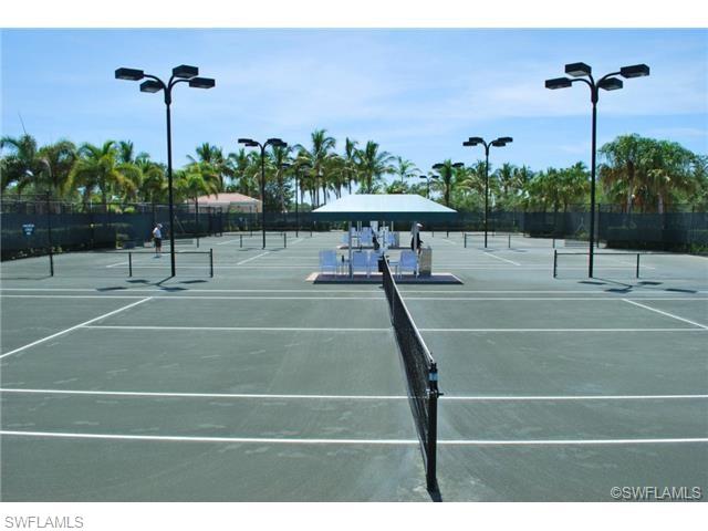 For Sale: 4699 Navassa Ln Naples, FL 34119