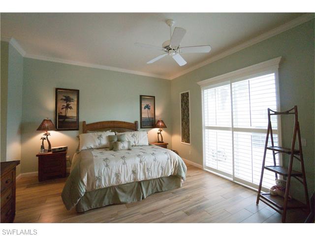 For Sale: 4699 Navassa Ln Naples, FL 34119