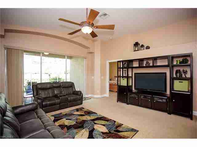 8667 Ibis Cove Cir