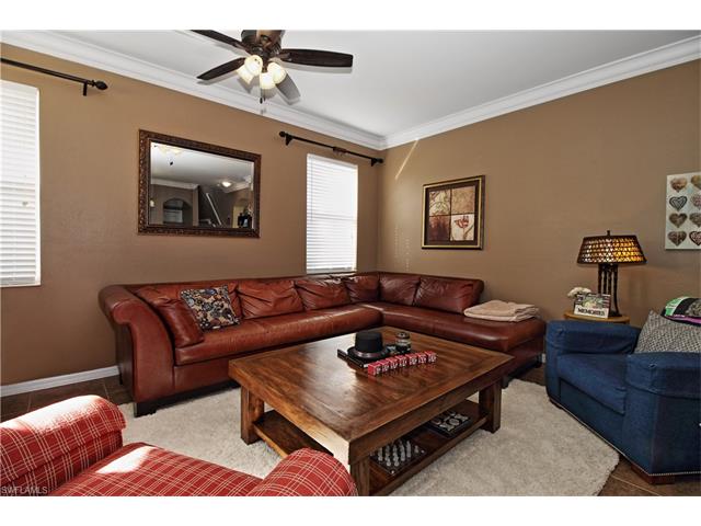 1715 Sarazen Pl