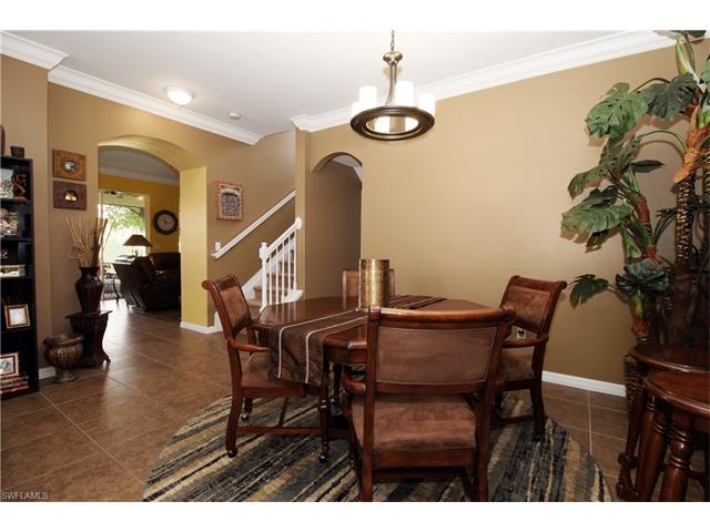 1715 Sarazen Pl