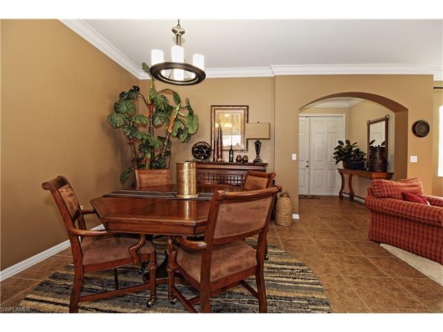 1715 Sarazen Pl