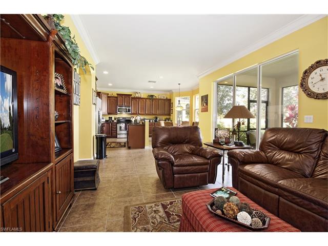 1715 Sarazen Pl