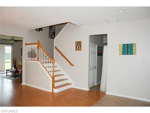 For Sale: 2029 Fairmont Ln Naples, FL 34120