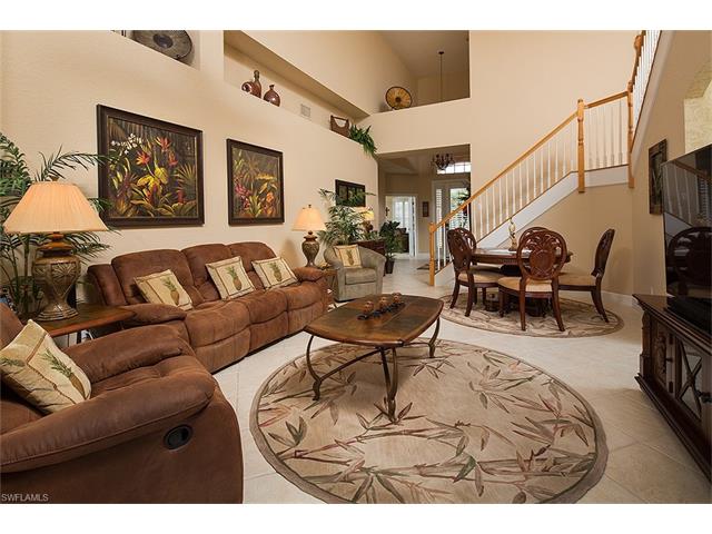 9193 Treeside Ct