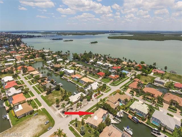 For Sale: 1761 Barbados Ave Marco Island, FL 34145