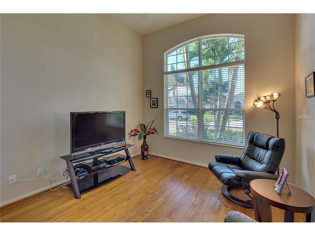 6180 Palomino Cir