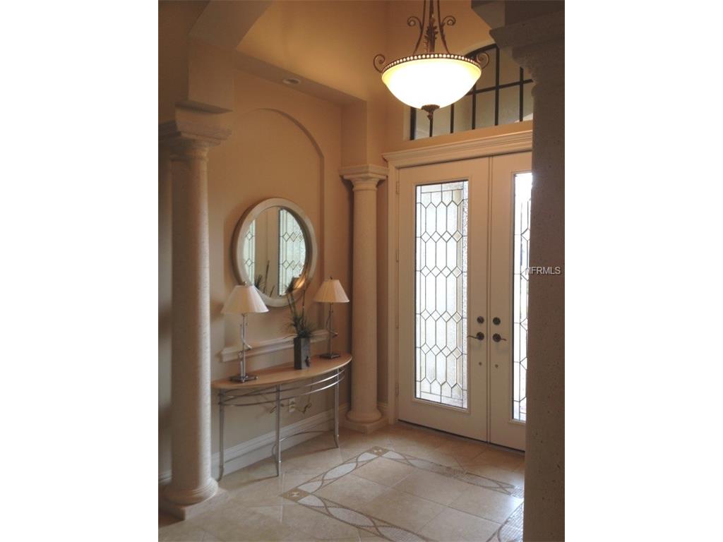 7205 Desert Ridge Gln
