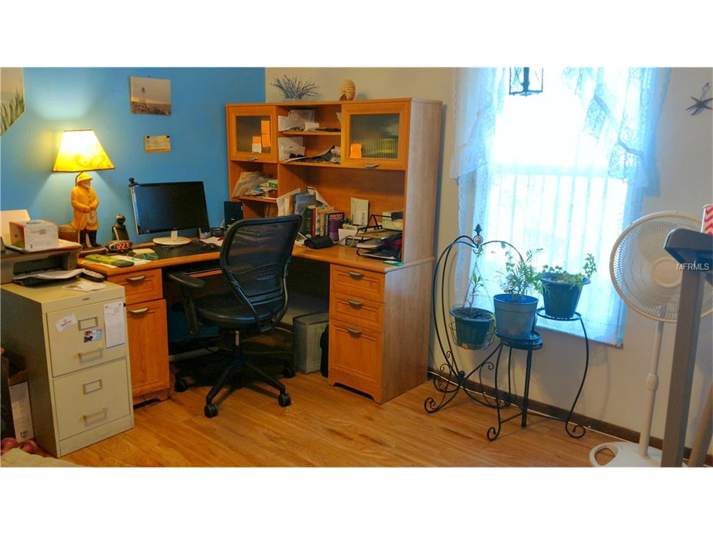 3813 9th Ave W