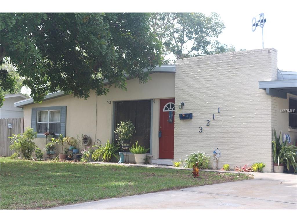 3211 21st Avenue Dr W, Bradenton FL 34205