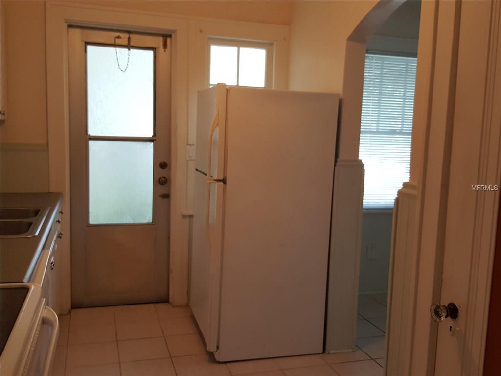 For Sale: 511 2nd Ave E Bradenton, FL 34208