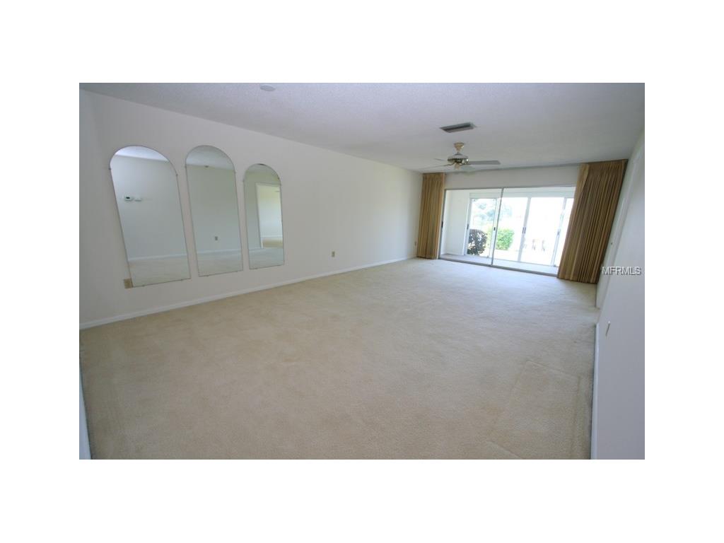 9514 Colonial Dr