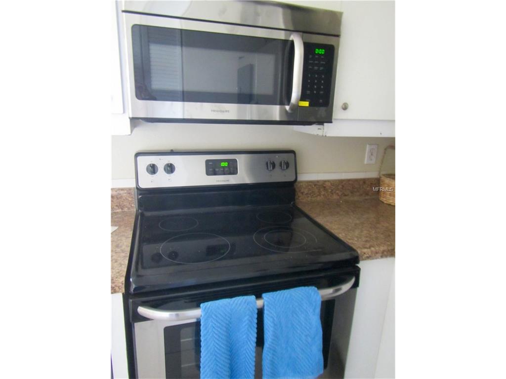 For Sale: 3124 6th Ave W Palmetto, FL 34221
