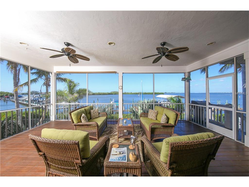 1360 Beach Rd