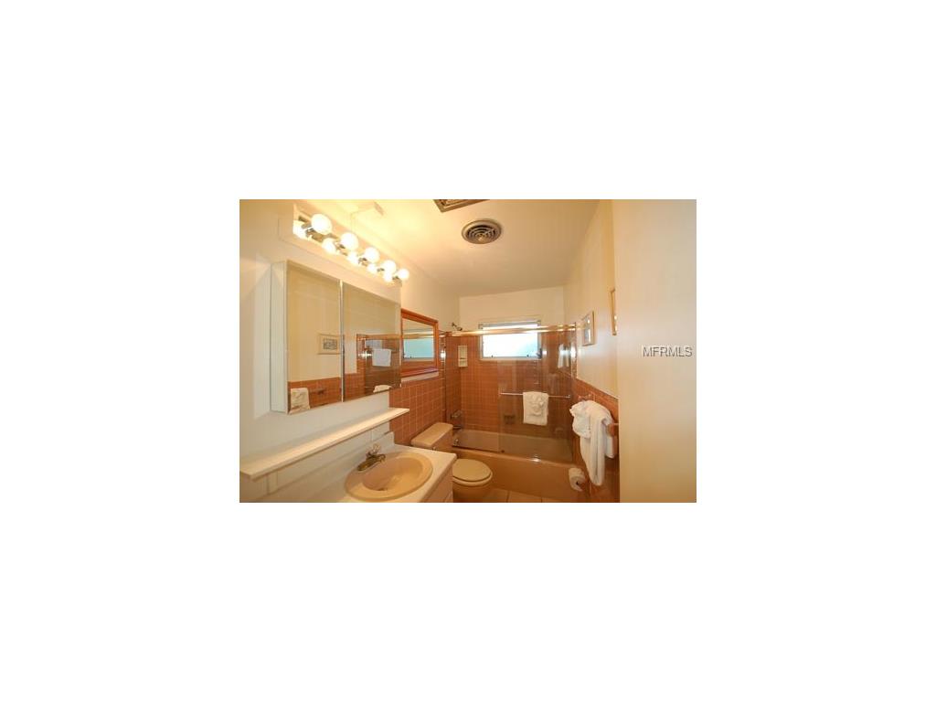 For Sale: 1770 Gulf Blvd #APT 1 Englewood, FL 34223