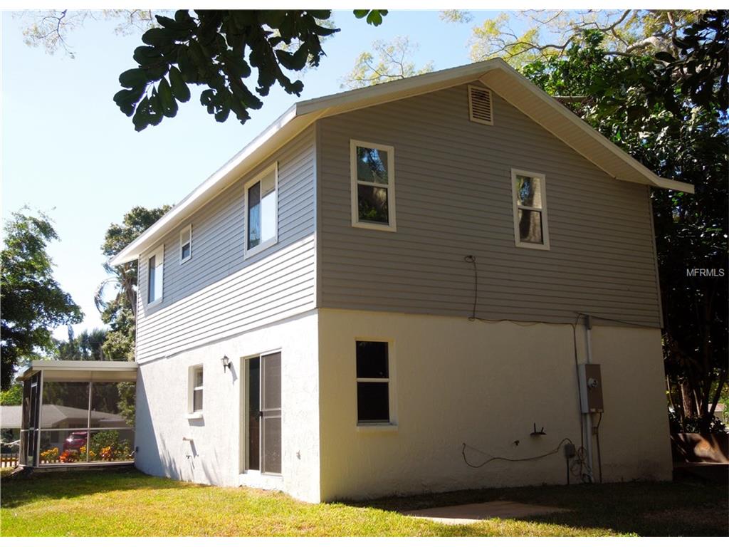 3119 Cambridge Dr