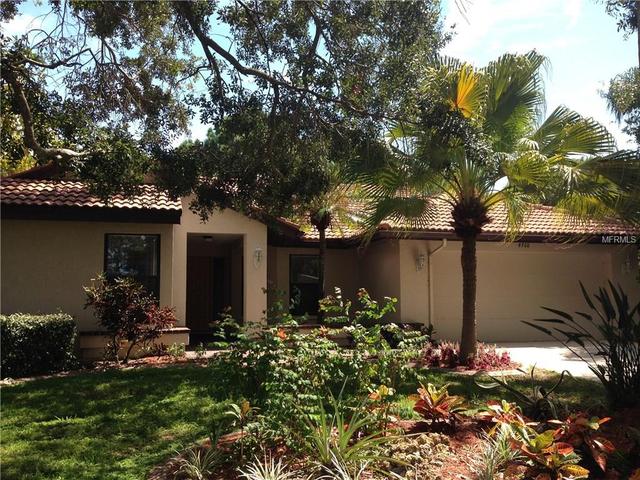 4549 Chinkapin Dr