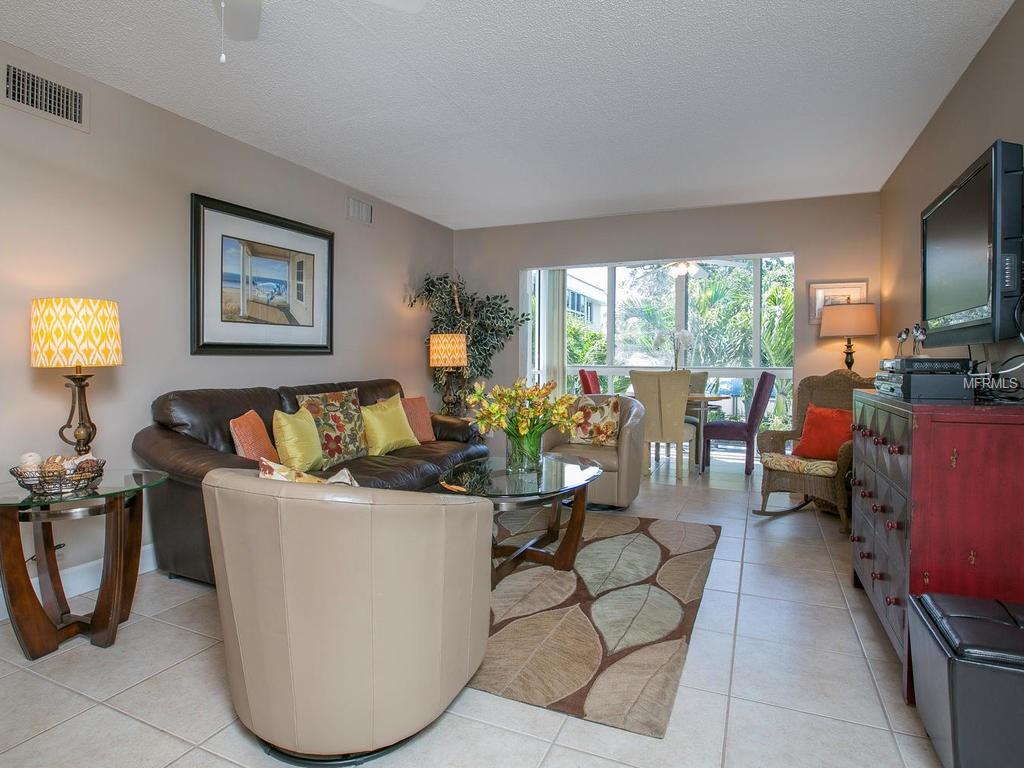 For Sale: 5912 Midnight Pass Rd #APT 204 Sarasota, FL 34242