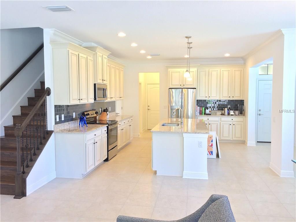 224 Crew Ct, Sarasota FL 34243