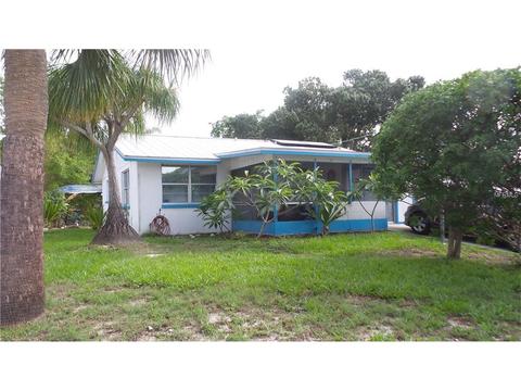 525 Manatee Ct #7