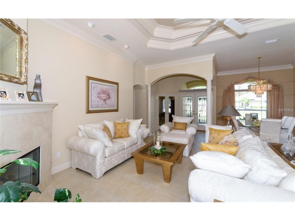 4234 Blue Heron Cir