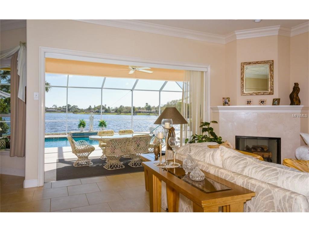 4234 Blue Heron Cir