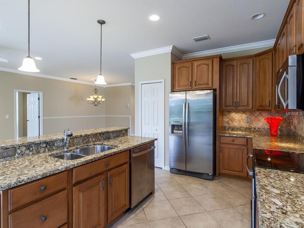 20516 Pezzana Dr
