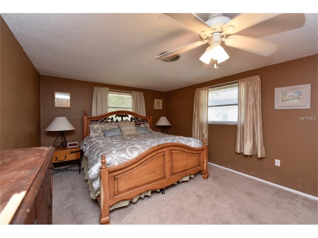 467 Sunnyside Dr
