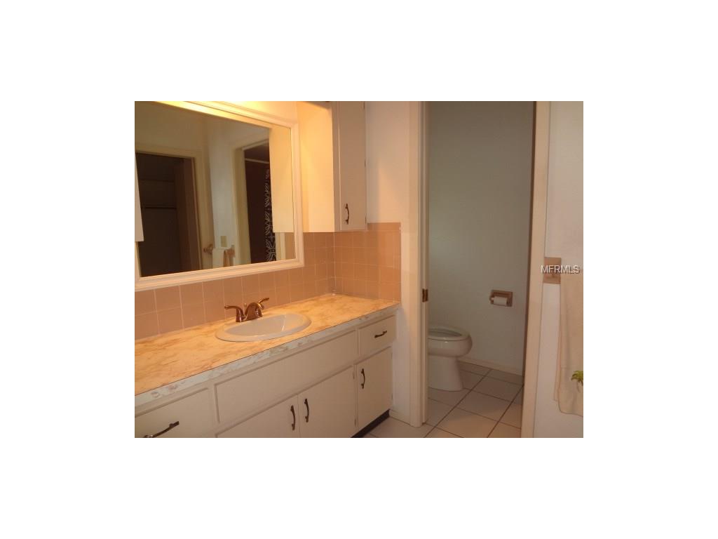 1110 Hilda Ct