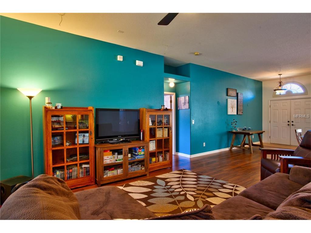 3220 Russett Pl