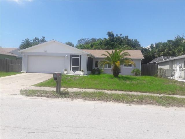 8032 Buttonball Ln