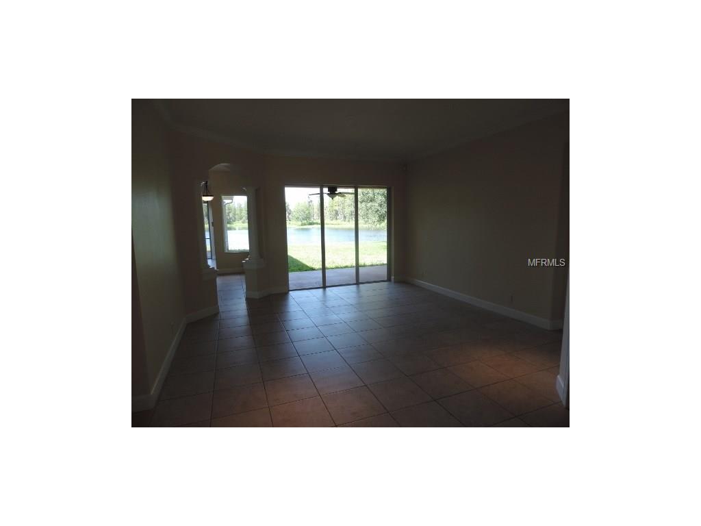 1427 Flores Ct