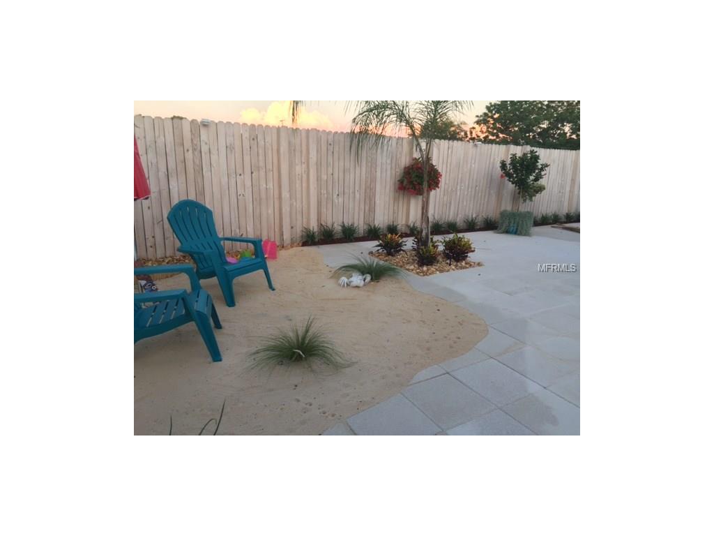 11720 Paige Dr, Port Richey FL 34668