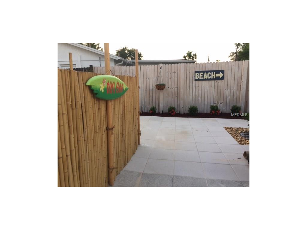 11720 Paige Dr, Port Richey FL 34668