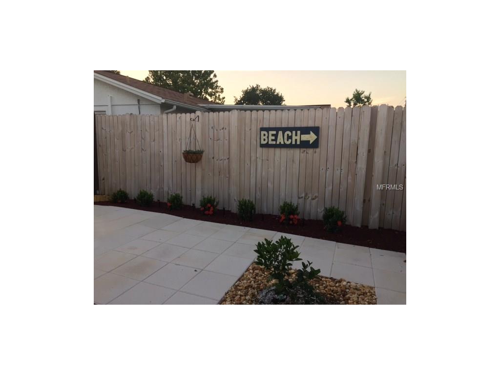 11720 Paige Dr, Port Richey FL 34668