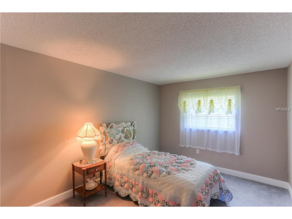 11521 Elda Ln