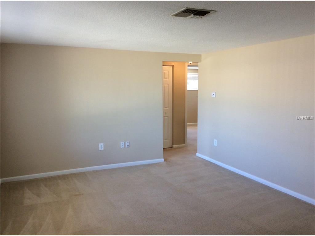 7124 Fairfax Dr