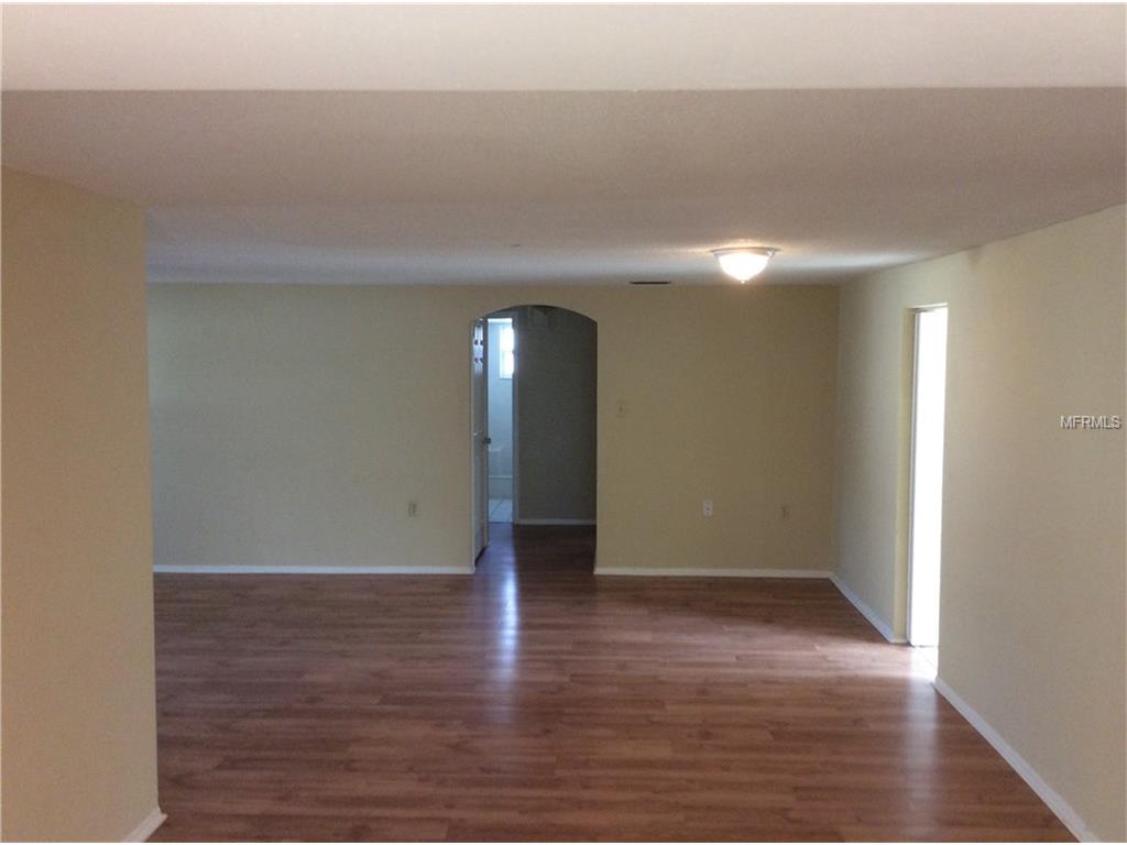9130 Hunt Club Ln