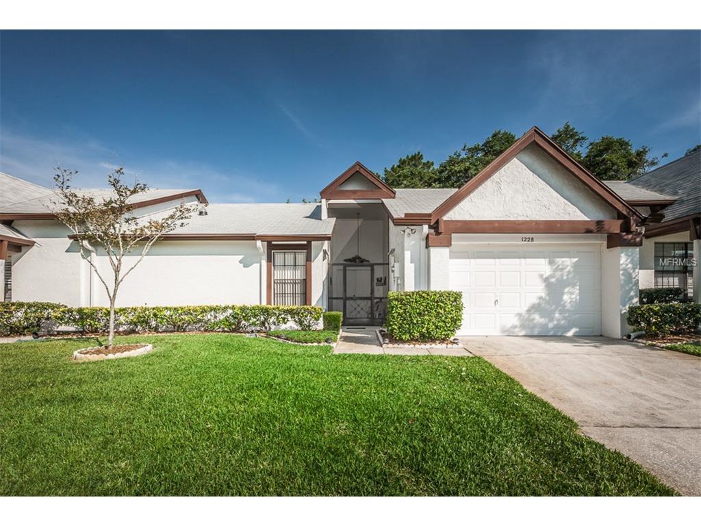 For Sale: 1228 Camelot Ct Palm Harbor, FL 34684