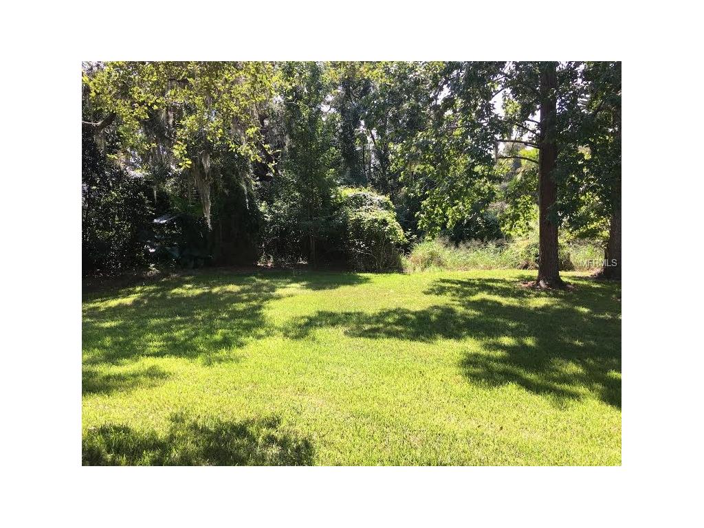 700 Lakewood Dr