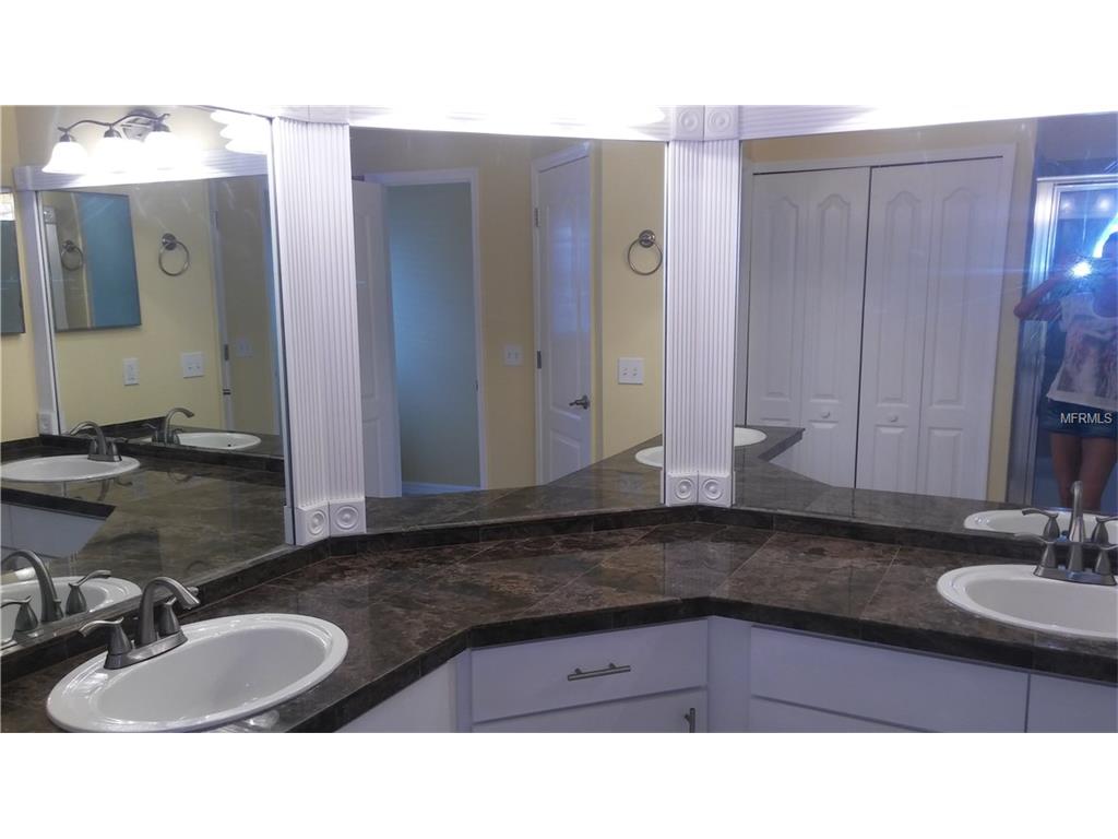 1773 Biarritz Cir