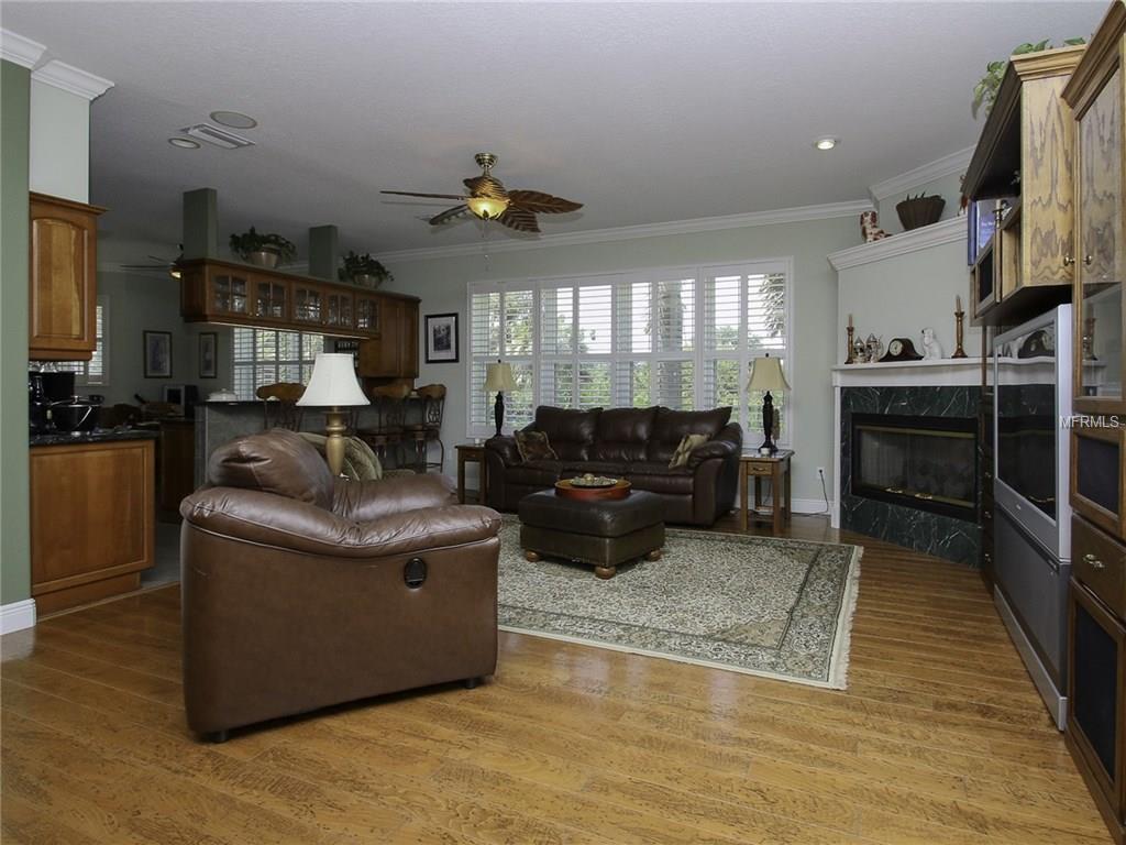 339 Manatee Ln