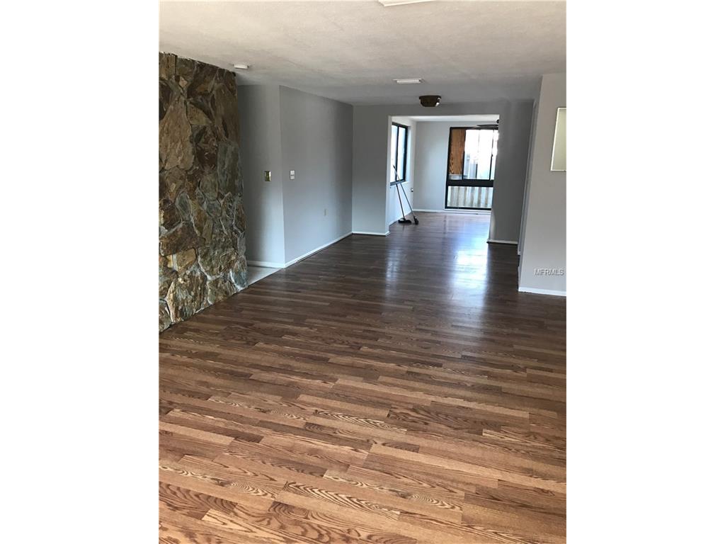 1504 Plum Tree Rd