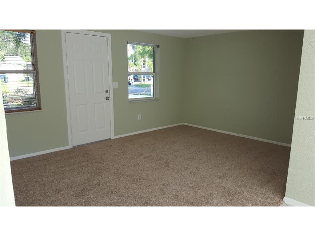 3509 Kingsbury Dr